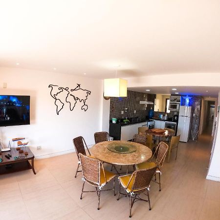 Apartamento Pe Na Areia - Praia Do Forte カボ・フリオ エクステリア 写真