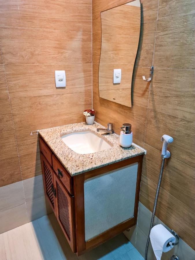 Apartamento Pe Na Areia - Praia Do Forte カボ・フリオ エクステリア 写真