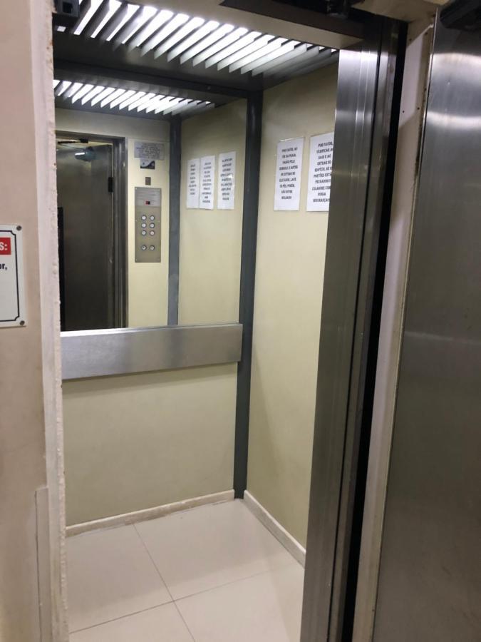 Apartamento Pe Na Areia - Praia Do Forte カボ・フリオ エクステリア 写真