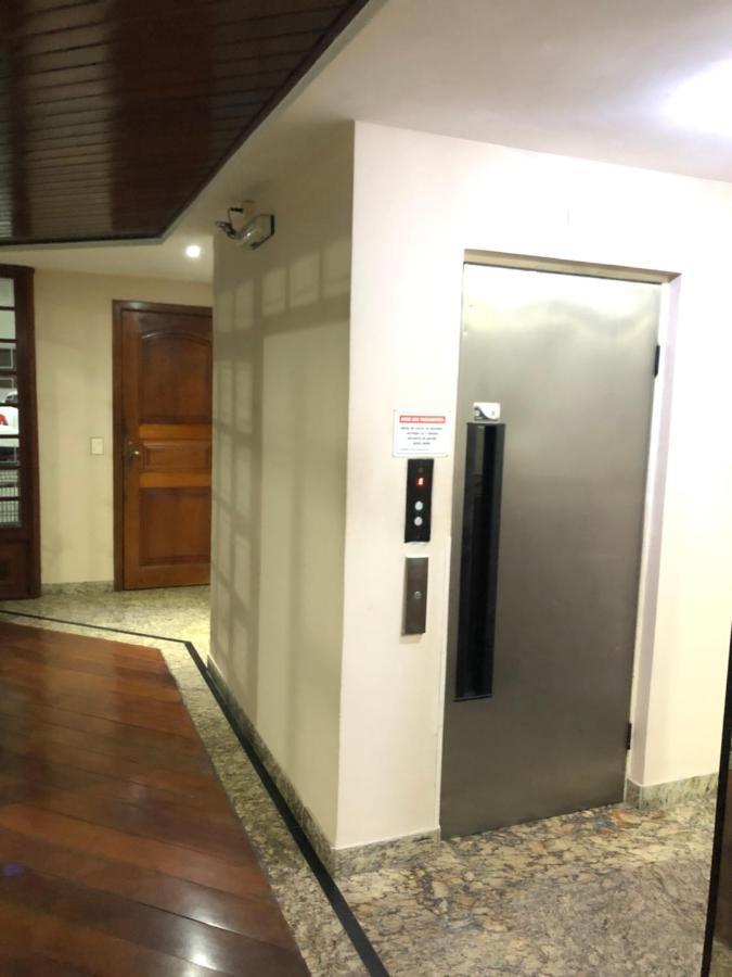 Apartamento Pe Na Areia - Praia Do Forte カボ・フリオ エクステリア 写真