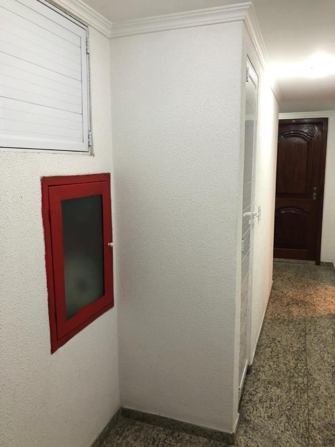 Apartamento Pe Na Areia - Praia Do Forte カボ・フリオ エクステリア 写真